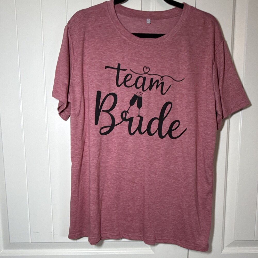 Team Bride Pink Graphic Crew Neck Short Sleeve T-Shirt Women's XL